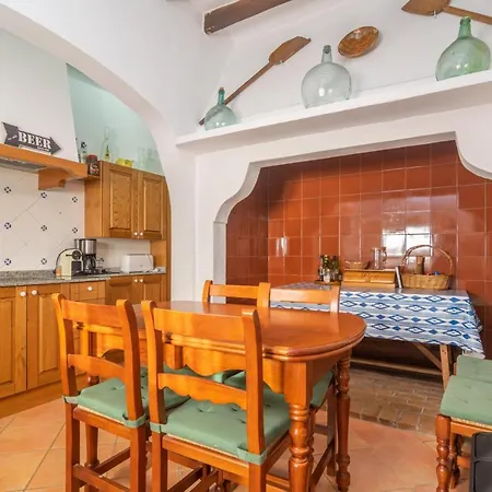 N'amera Villa *